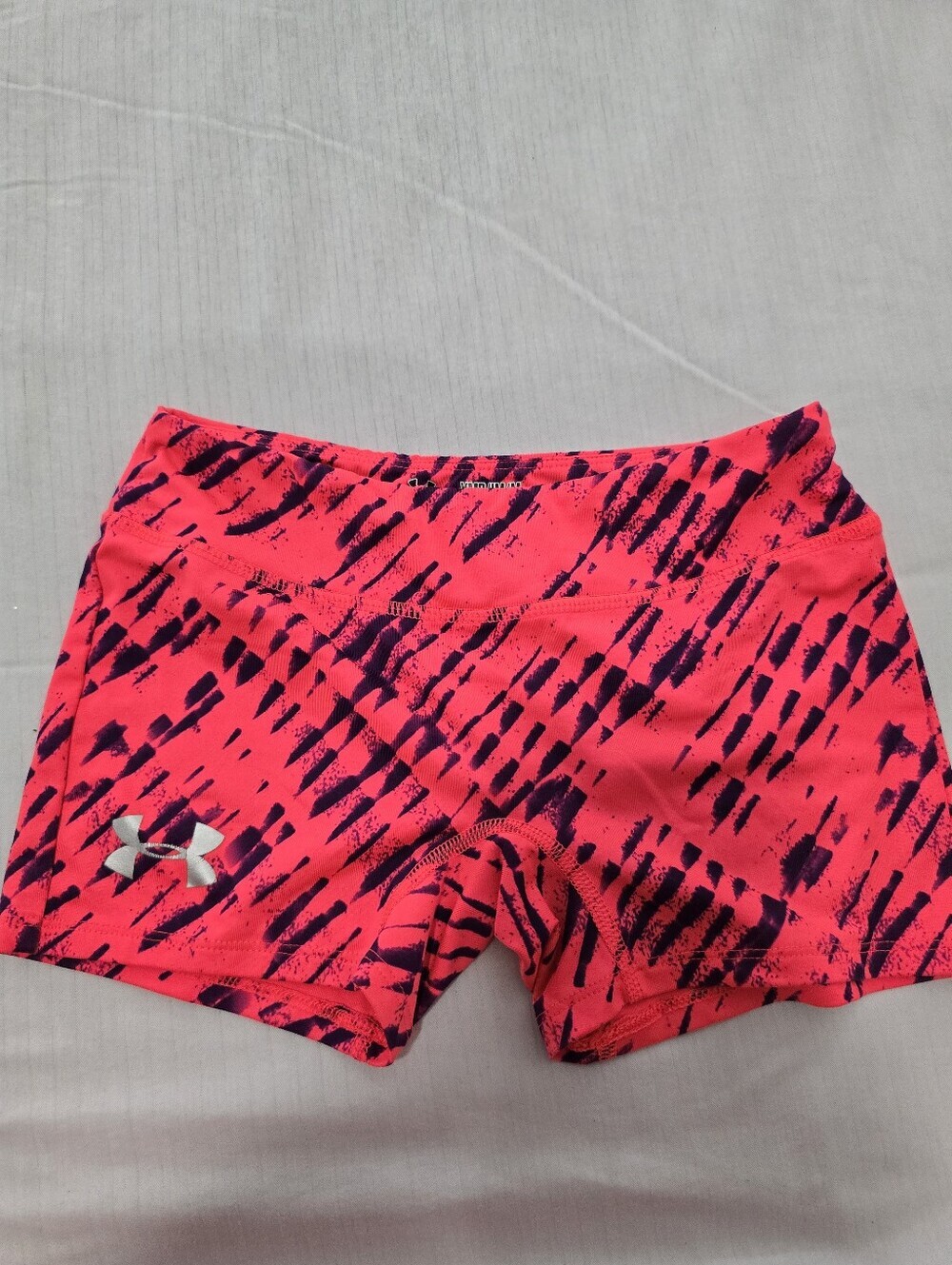 Under Armour Women’s Hot Pink Printed Bike Shorts